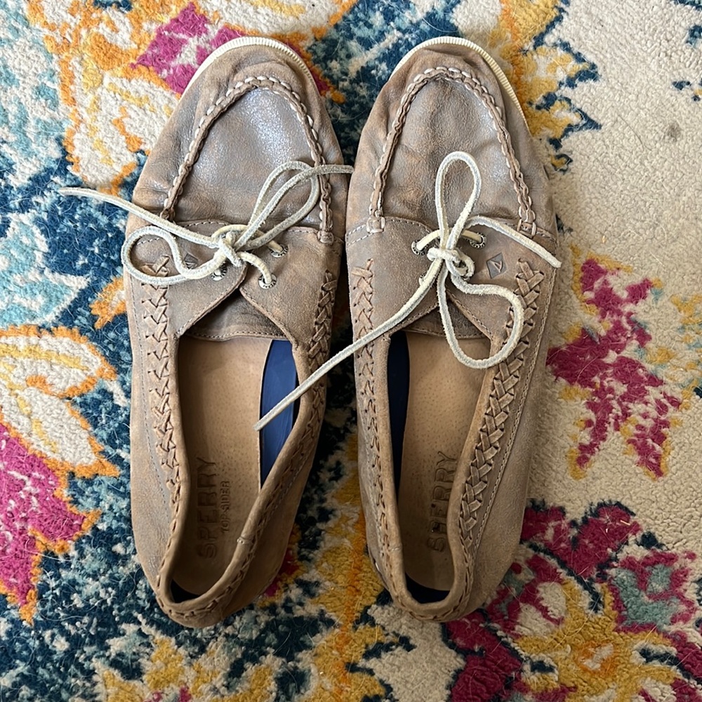 Lightly used Sperry boat shoes